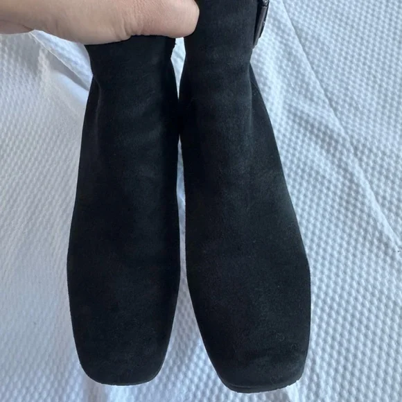 Aquatalia Royal Princess Kate Middleton Blue and Black Suede Leather Boots - Picture 7 of 10